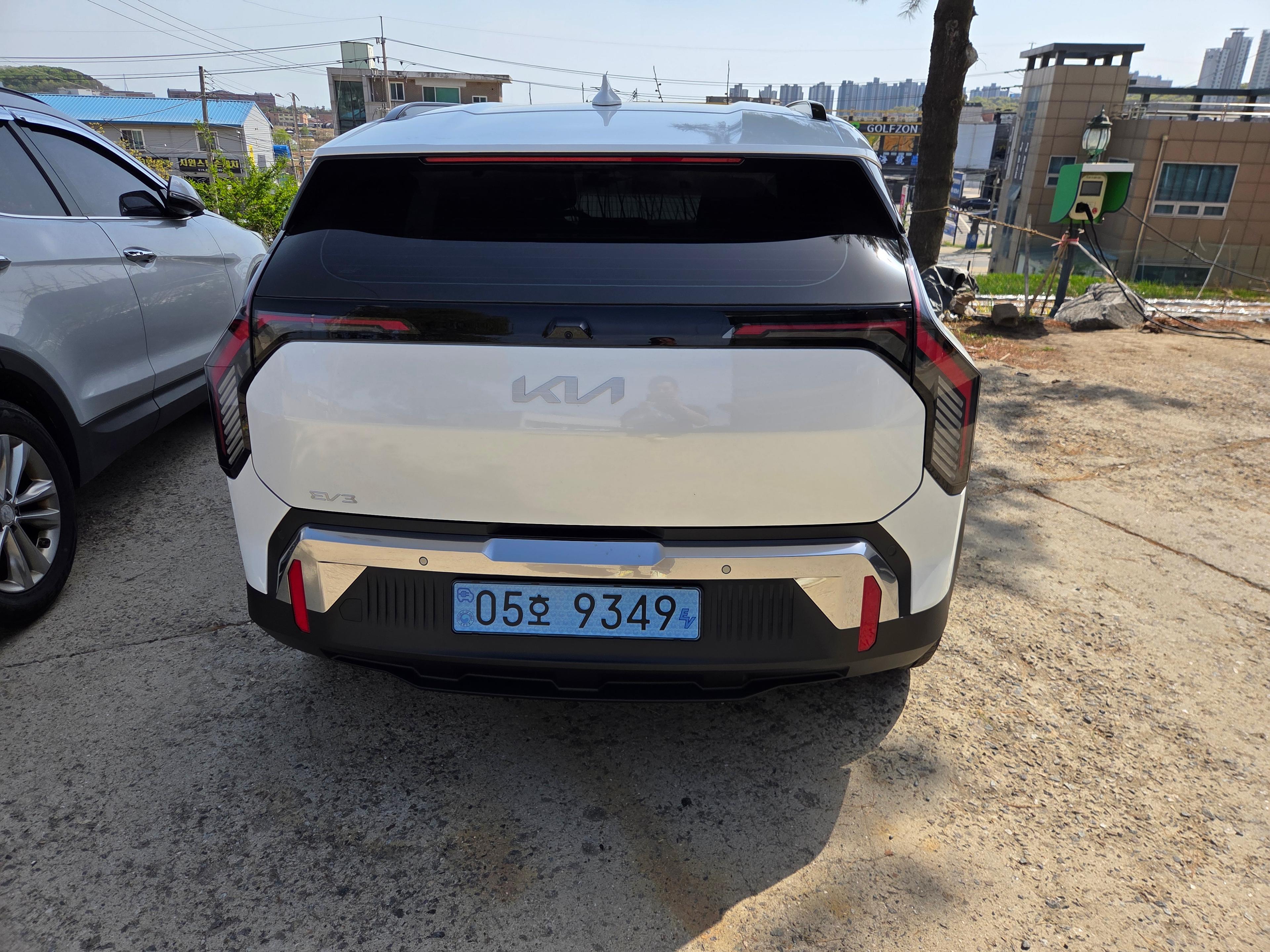 기아 EV3 출고후기 후면 사진