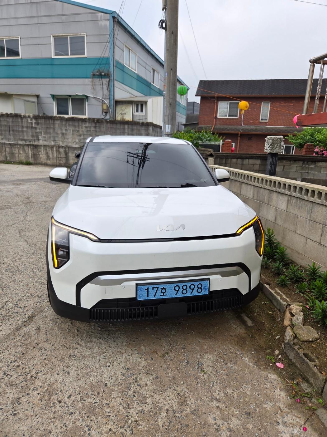 기아 EV3 출고후기 전면 사진