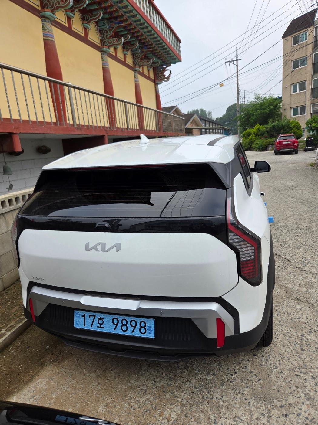 기아 EV3 출고후기 후면 사진