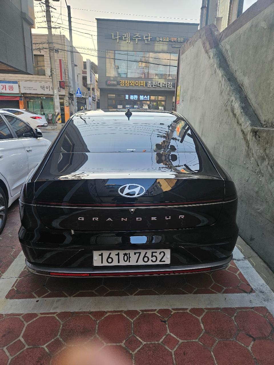 기아 K8 출고후기 후면 사진