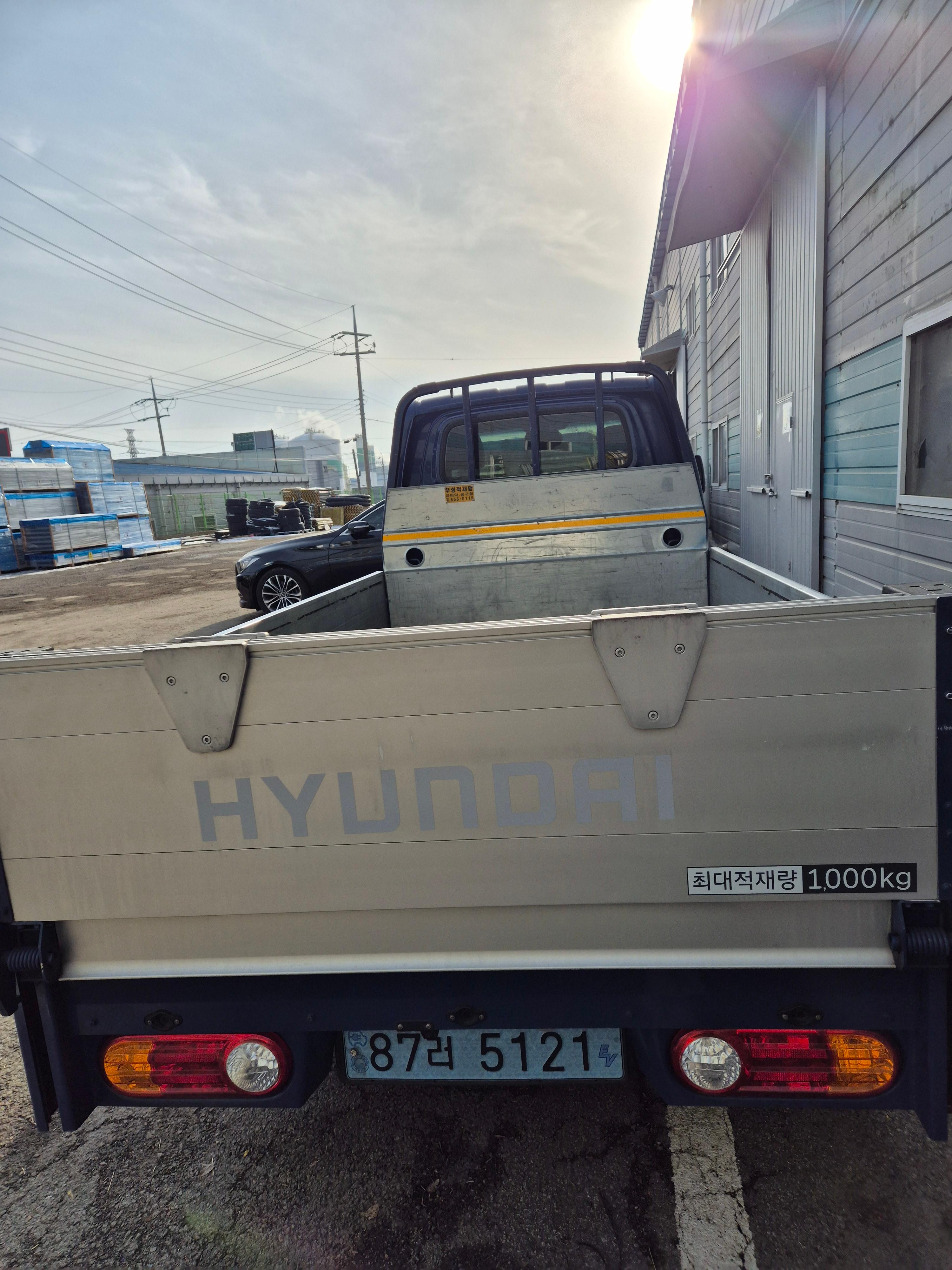 현대 포터2 출고후기 후면 사진