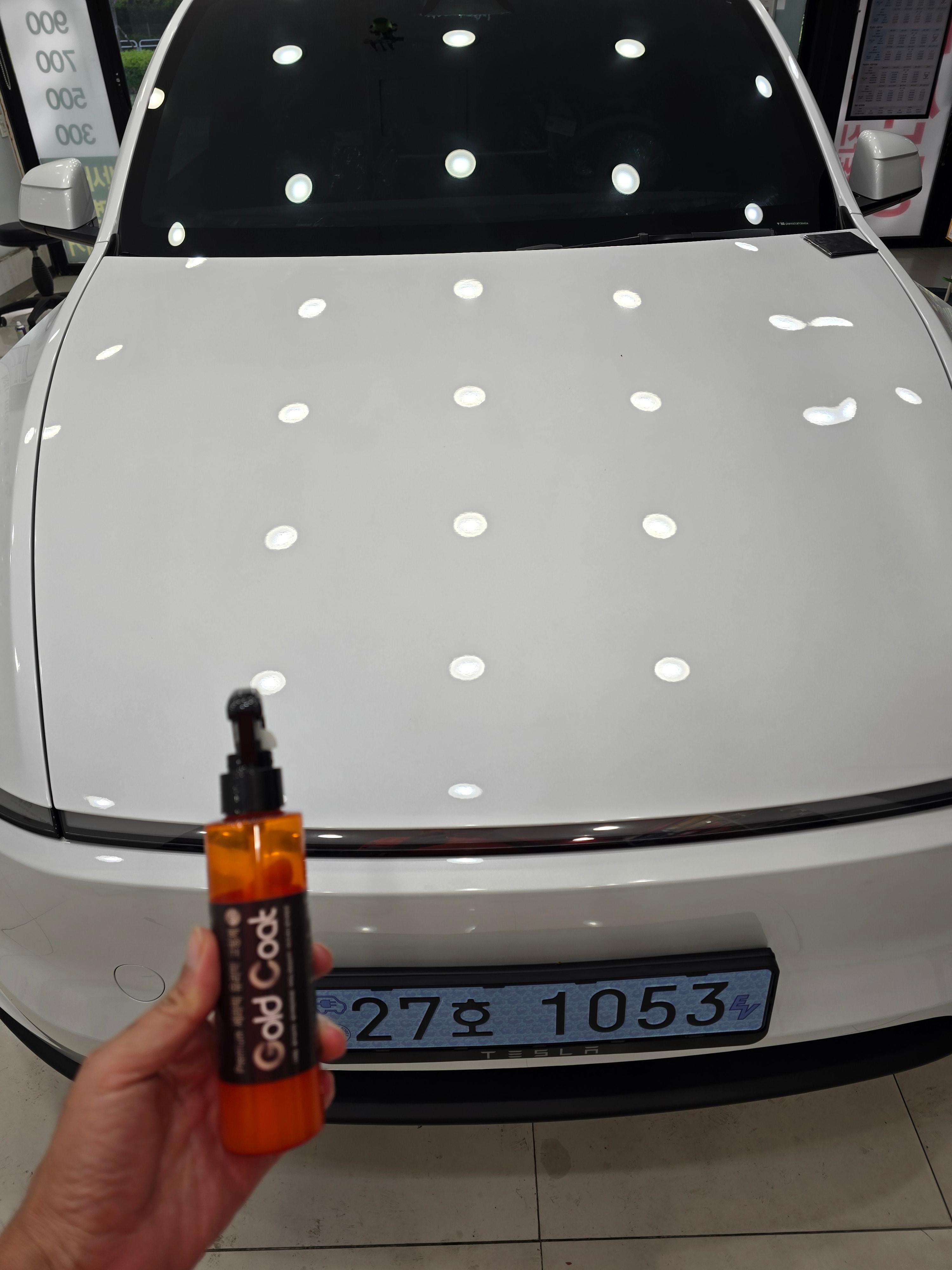 테슬라 Model Y 출고후기 전면 사진