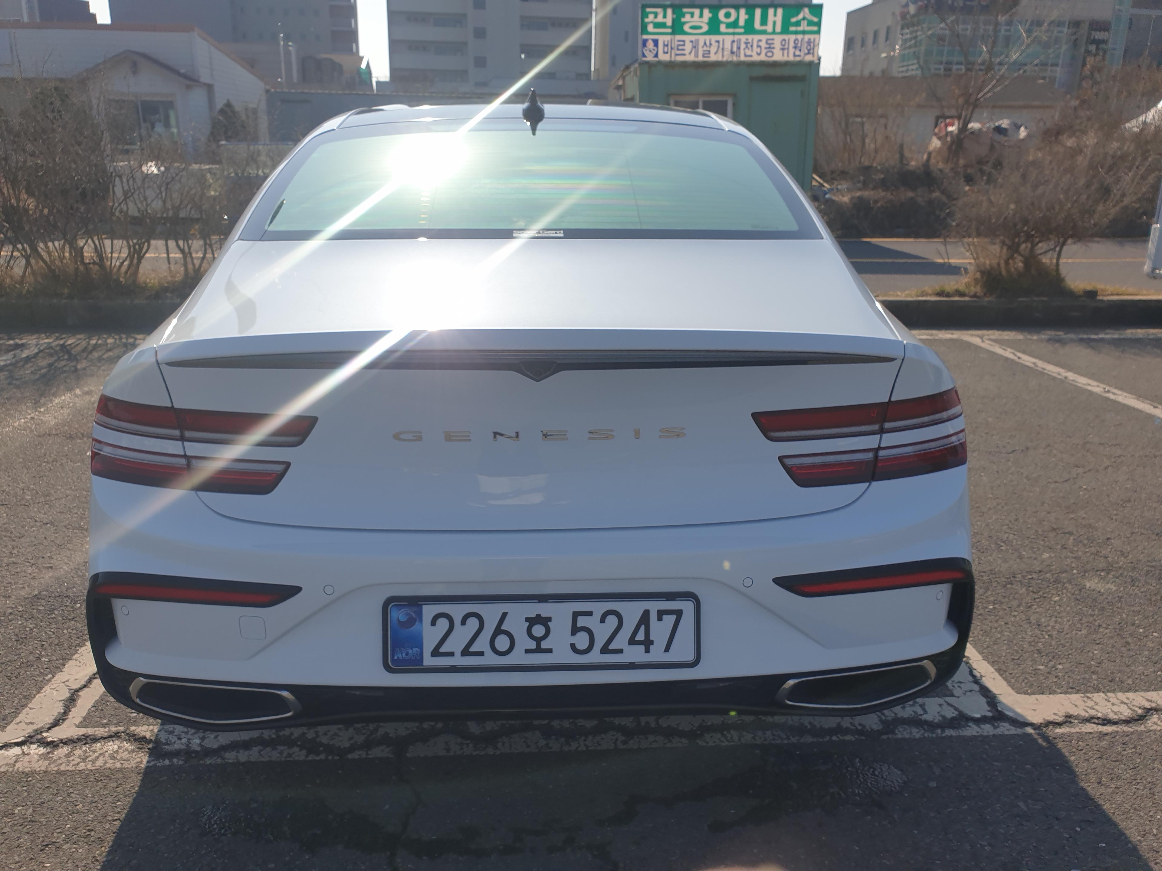 제네시스 G80 출고후기 후면 사진