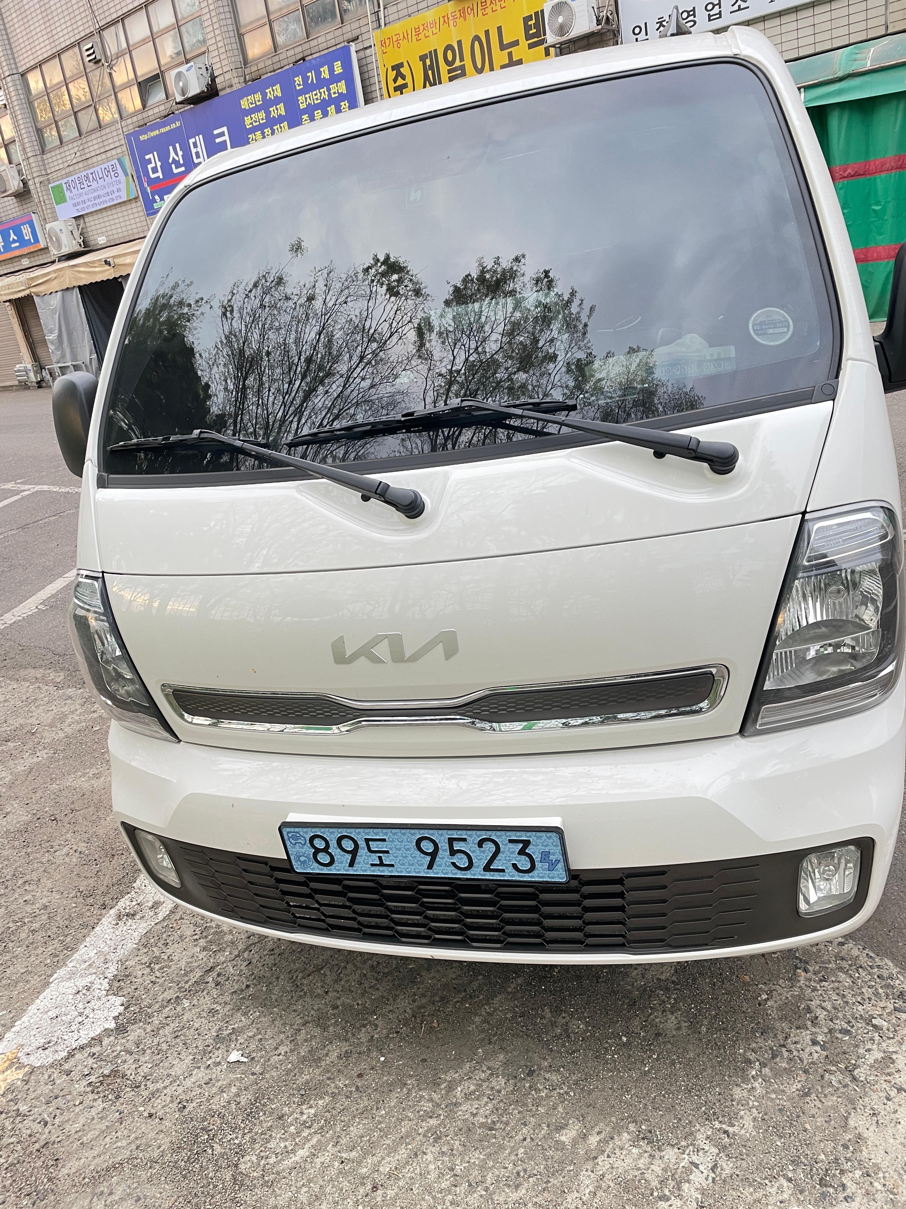 기아 봉고 3 EV 출고후기 전면 사진